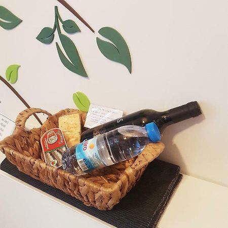 Perfectly Located Apartment In Santa Catarina - Bairro Alto Lisbon Bagian luar foto