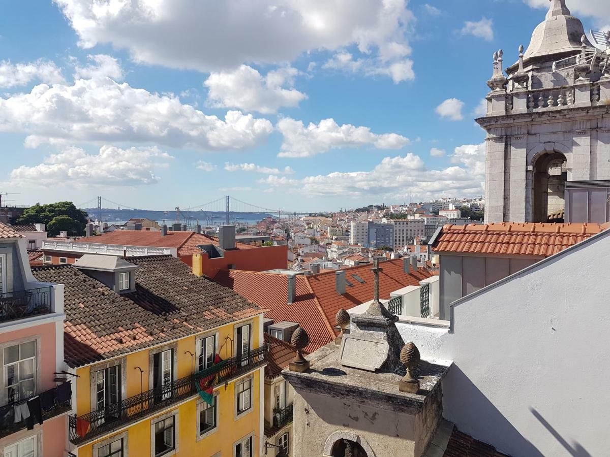 Perfectly Located Apartment In Santa Catarina - Bairro Alto Lisbon Bagian luar foto